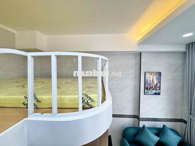 CHO THUÊ DUPLEX FULL NT CÓ BAN CÔNG THOÁNG MÁT RỘNG RÃI NGAY TRUNG TÂM