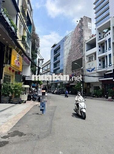 CHO THUÊ VĂN PHÒNG –  CÁCH MẠNG THÁNG 8, GẦN VÒNG XOAY DÂN CHỦ