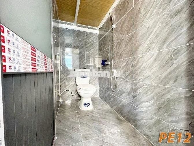 CHO THUÊ PHÒNG NGAY CÔNG VIÊN LÀNG HOA CỬA SỔ THOÁNG