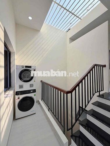 BÁN NHÀ 4 TẦNG KIỆT NGUYỄN VĂN LINH