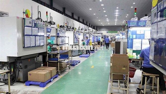 *** 50 CÔNG NHÂN – NHÀ MÁY ĐIỆN TỬ Q9
