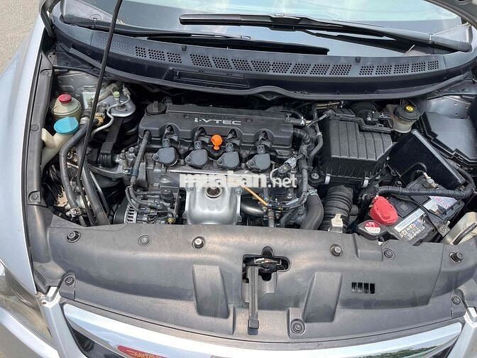 Honda Civic 2011 1.8 Bạc