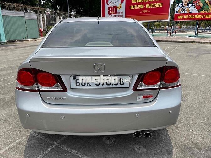 Honda Civic 2011 1.8 Bạc