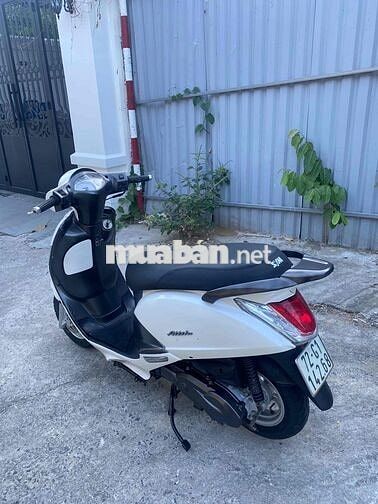 SYM Elizabeth FI màu Trắng