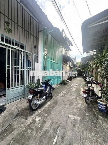 Nhà bán 4*10 đường  Quách điêu