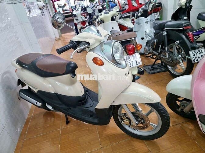 Yamaha Mio Classico màu Kem