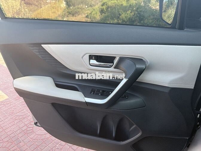 Toyota Veloz 2022 Bạc