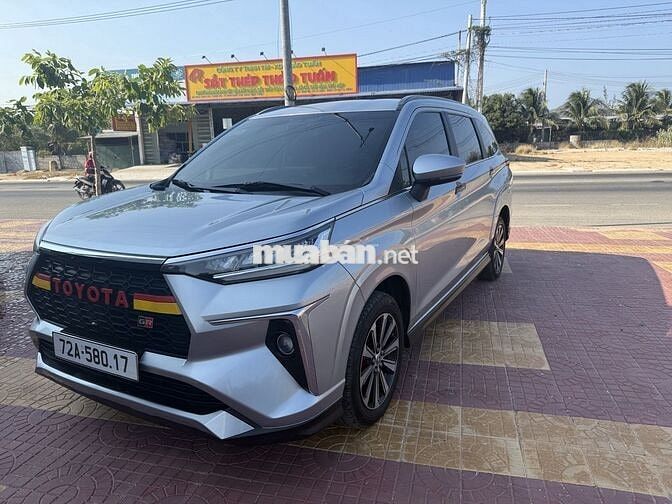 Toyota Veloz 2022 Bạc