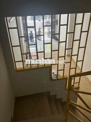 Cho thuê nhà mặt tiền thuận tiện kinh doanh, vị trí đẹp