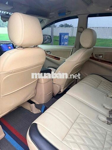 Toyota Innova 2008 G Bạc