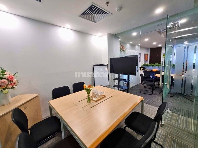 Thuê bàn làm việc riêng - không gian làm việc chung Regus Riverside