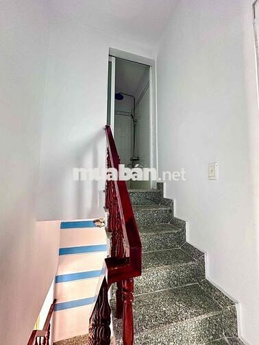 625tr - Chính chủ kẹt tiền bán gấp nhà mặt tiền 4x11 (shr)