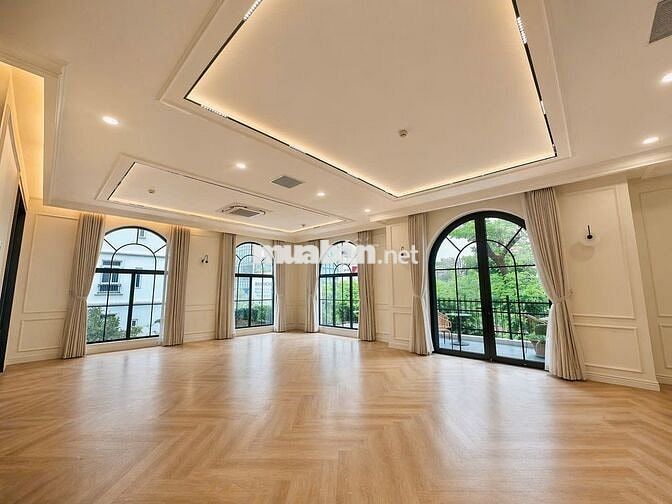 BUILDING MẶT TIỀN 10M – TRUNG TÂM SƯ VẠN HẠNH, QUẬN 10