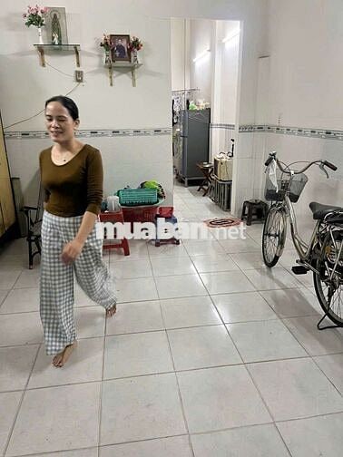 Bán nhà Trung Mỹ Tây gần Nguyễn Ảnh Thủ đường nhựa 6 m thông Dưới 4 tỷ