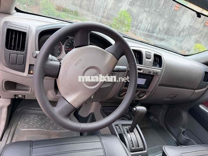 Isuzu D-Max Nâu