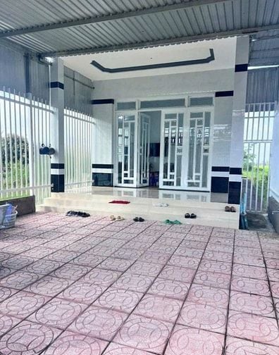 Cần bán gấp nhà DT 168m2 ở chợ Phước Thạnh - Củ Chi giá 750 triệu.
