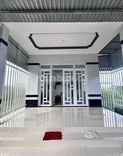 Cần bán gấp nhà DT 168m2 ở chợ Phước Thạnh - Củ Chi giá 750 triệu.