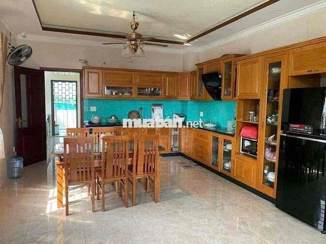 CHO THUÊ NHÀ 1TRỆT 3LẦU 6PHÒNG NGỦ GẦN TRUNG TÂM HÀNH CHÍNH TP MỚI