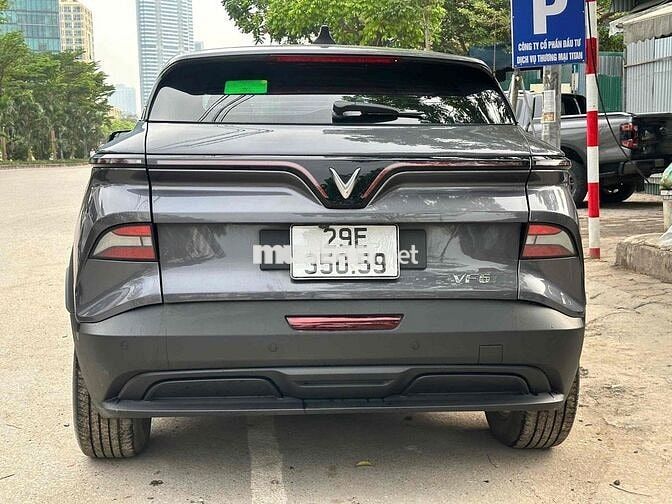 VinFast VF6 eco 2025