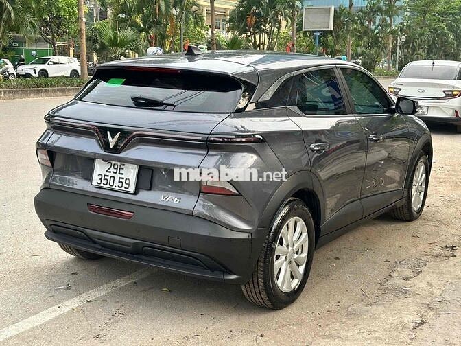 VinFast VF6 eco 2025