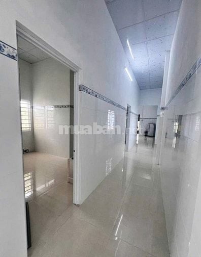 Cần bán gấp nhà DT 168m2 ở chợ Phước Thạnh - Củ Chi giá 750 triệu.