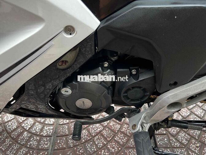 Honda Winner X CBS Smartkey 2022 Trắng đen