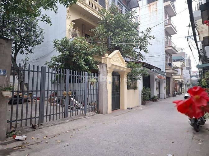 Ngô Gia Tự - Long Biên – Ô Tô Tránh - 101 M2 – Đất – MT 5.2 M – Giá 16
