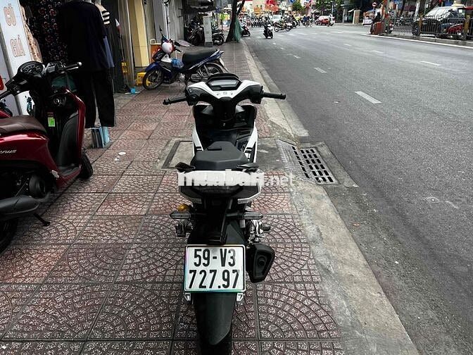 Honda Winner X CBS Smartkey 2022 Trắng đen