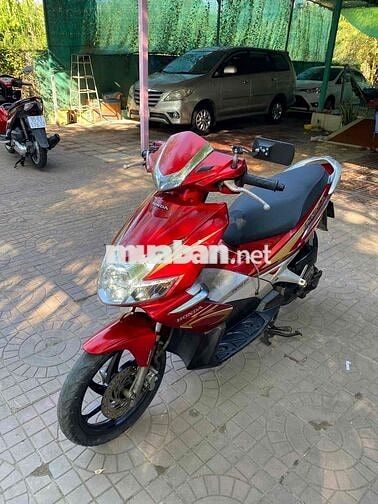 Honda Air Blade 2011 màu Đỏ
