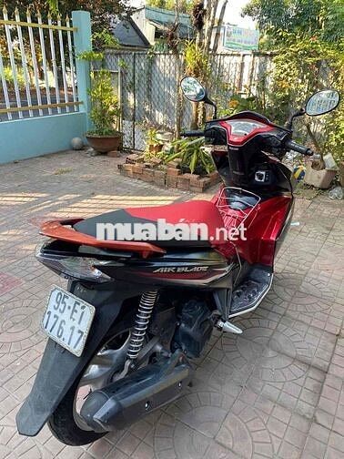 Honda Air Blade 125 Đỏ đen