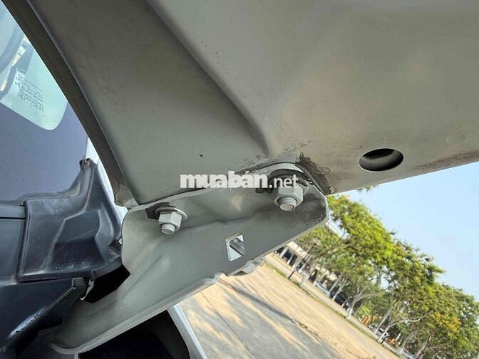 Mitsubishi Outlander 2.0 Trắng sản xuất 2019