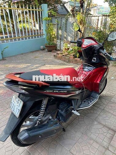 Honda Air Blade 125 Đỏ đen