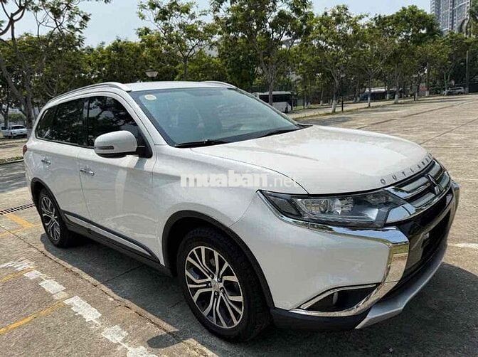 Mitsubishi Outlander 2.0 Trắng sản xuất 2019