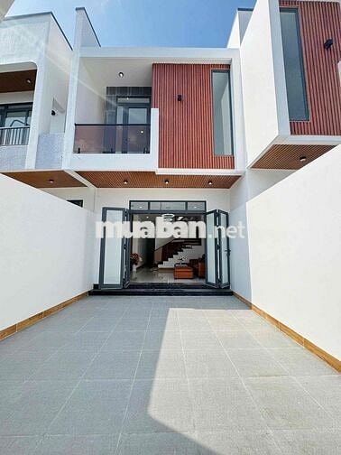 NHÀ MẶT TIỀN SƯƠNG NGUYỆT ÁNH MỚI 100%