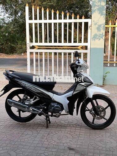 Honda Blade 2018 Trắng đen
