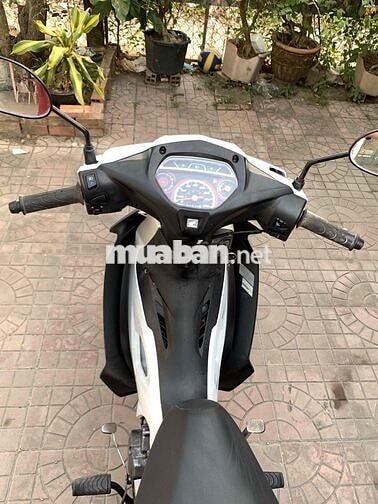 Honda Blade 2018 Trắng đen