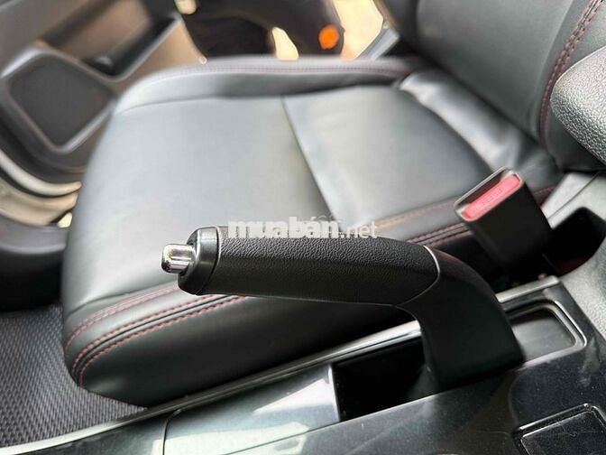 Mitsubishi Outlander 2.0 Trắng sản xuất 2019