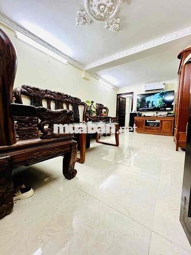 Hiếm có!!! Căn tập thể Bách khoa phòng Khách, bếp, 3 ngủ, 2WC 4,2 tỷ