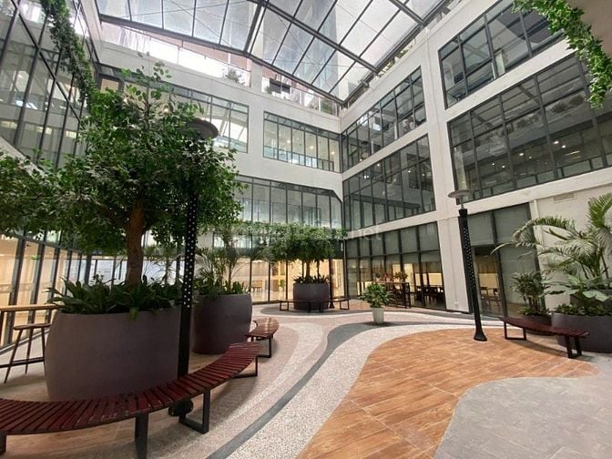 Không gian làm việc chung linh hoạt tại HQ Millennium Building