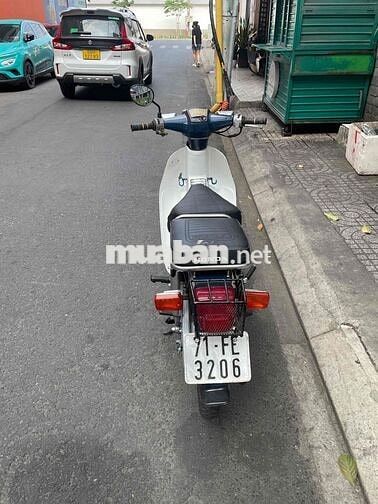 Honda cúp 82