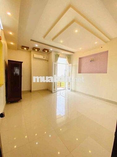 NHÀ CHO THUÊ: TRỆT 2 LẦU RỘNG ĐẸP  - CÓ NỘI THẤT - KDC GIÁP NAM LONG
