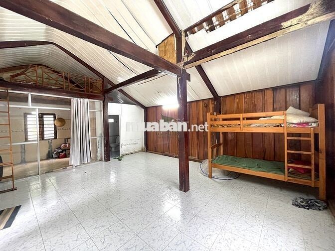 CHO THUÊ NHÀ Ở KINH DOANH SÂN VƯỜN 1000m2 PHÍA BẮC NHA TRANG