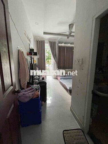 Cho Thuê Nhà Hẻm xe tải thông p13