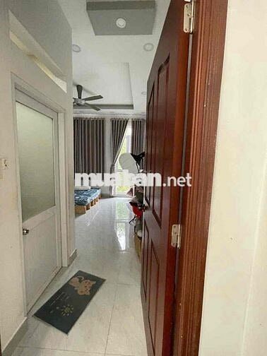 Cho Thuê Nhà Hẻm xe tải thông p13