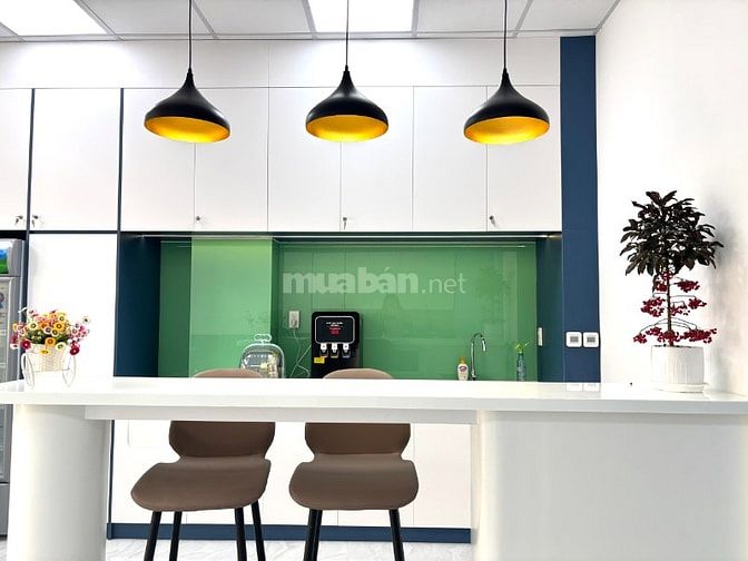 Cho thuê bàn ​​làm việc chung từ 1tr6 mỗi tháng tại HQ Vạn Phúc City