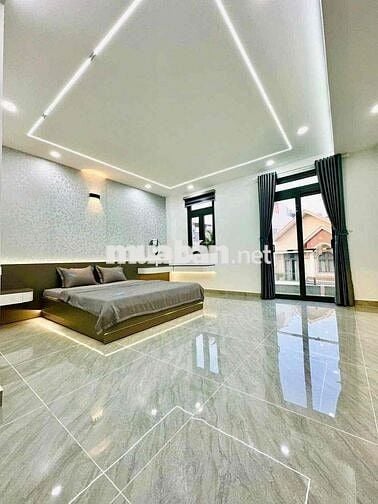 Siêu Phẩm Khu Biệt Thự - 5 Tầng - 5,5 x 15 - Đường 14m - Thang Máy