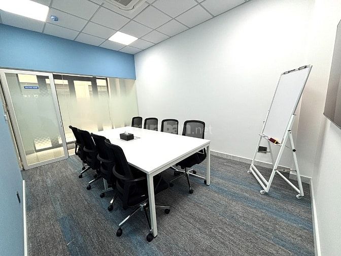 Cho thuê bàn ​​làm việc chung từ 1tr6 mỗi tháng tại HQ Vạn Phúc City