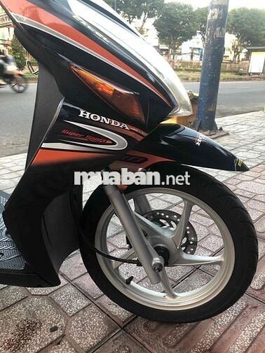 Honda Click máy zin êm bao chất lượng. bs 63