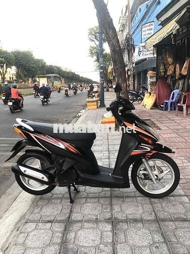 Honda Click máy zin êm bao chất lượng. bs 63