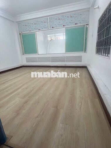 Cho Thuê Mặt Tiền 224 Võ Văn Ngân Thủ Đức 8 Phòng, 4WC, 322m2 Nền